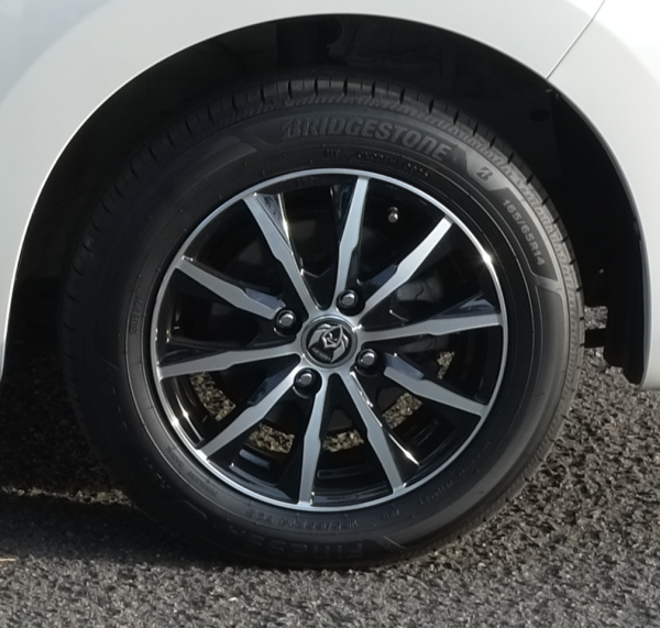 BRIDGESTONE FINESSA HB01 175/65R15 84H | タイヤの通販 販売と交換